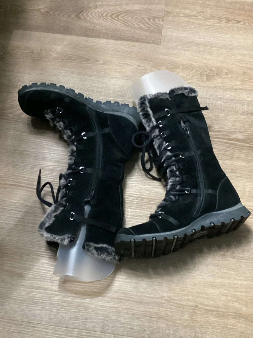 Skechers warm winter